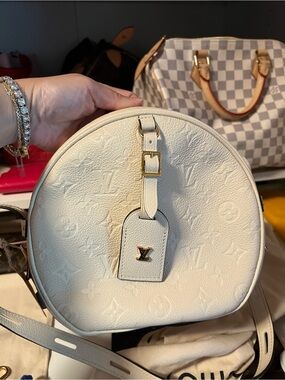 Louis Vuitton Cream Round Monogram Crossbody Bag with Gold Hardware Boite